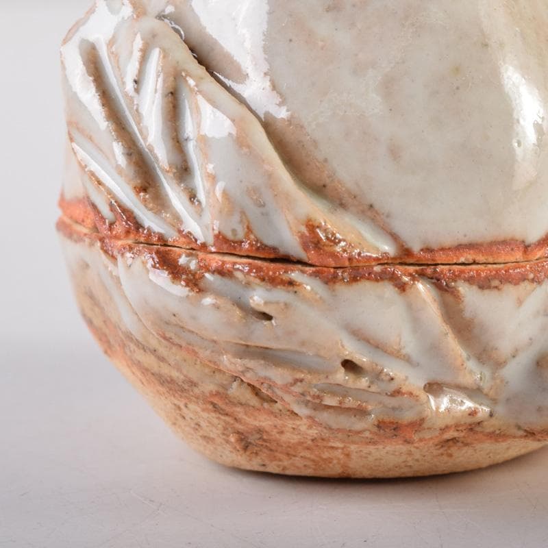 茶道具 萩焼 凌雲窯 小久保凌雲作 桃形 香合 共箱 V 8101