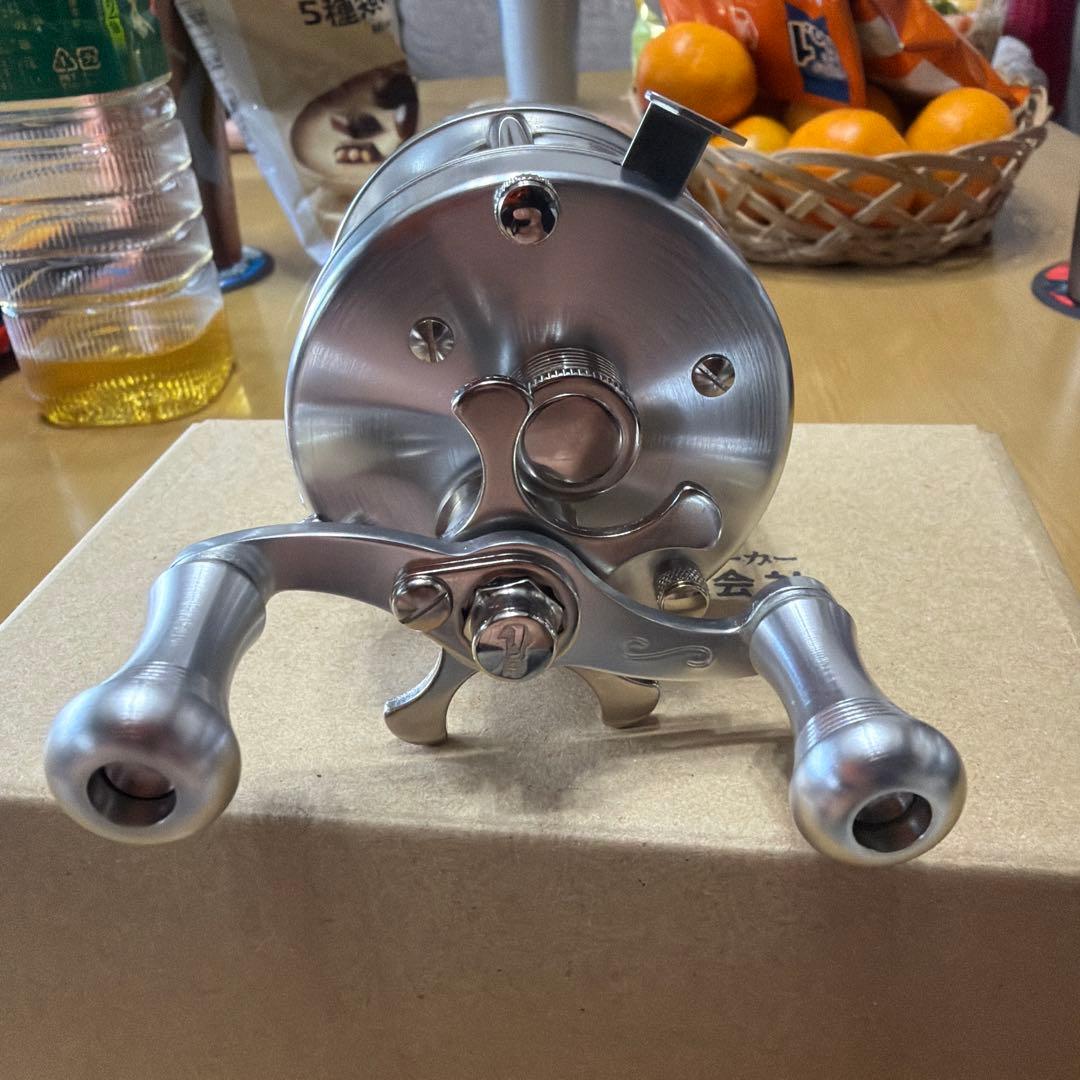 五十鈴工業 BC621 sssリール 新品未使用 カスタム済み 金曜日限定値下げ