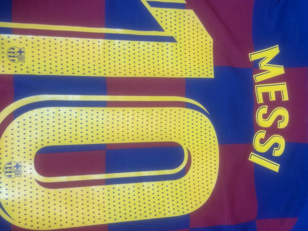 【メッシ着用サイズ】19-20 バルセロナ メッシ　オーセンティックユニフォーム