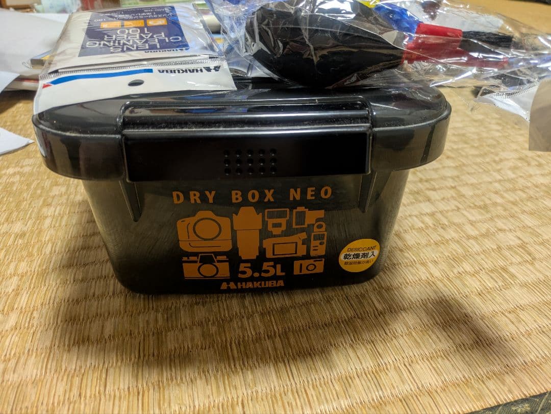 g*y様 Nikon 1 J5 ダブルレンズキット シルバー おまけ付き