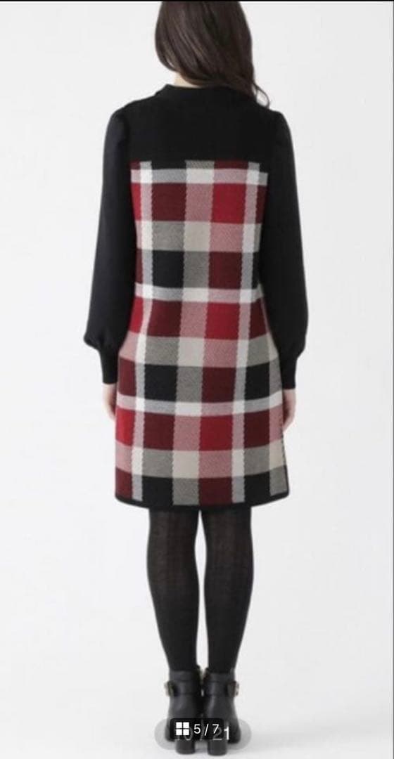 BLUE LABEL CRESTBRIDGE ワンピース　黒　赤　美人百科