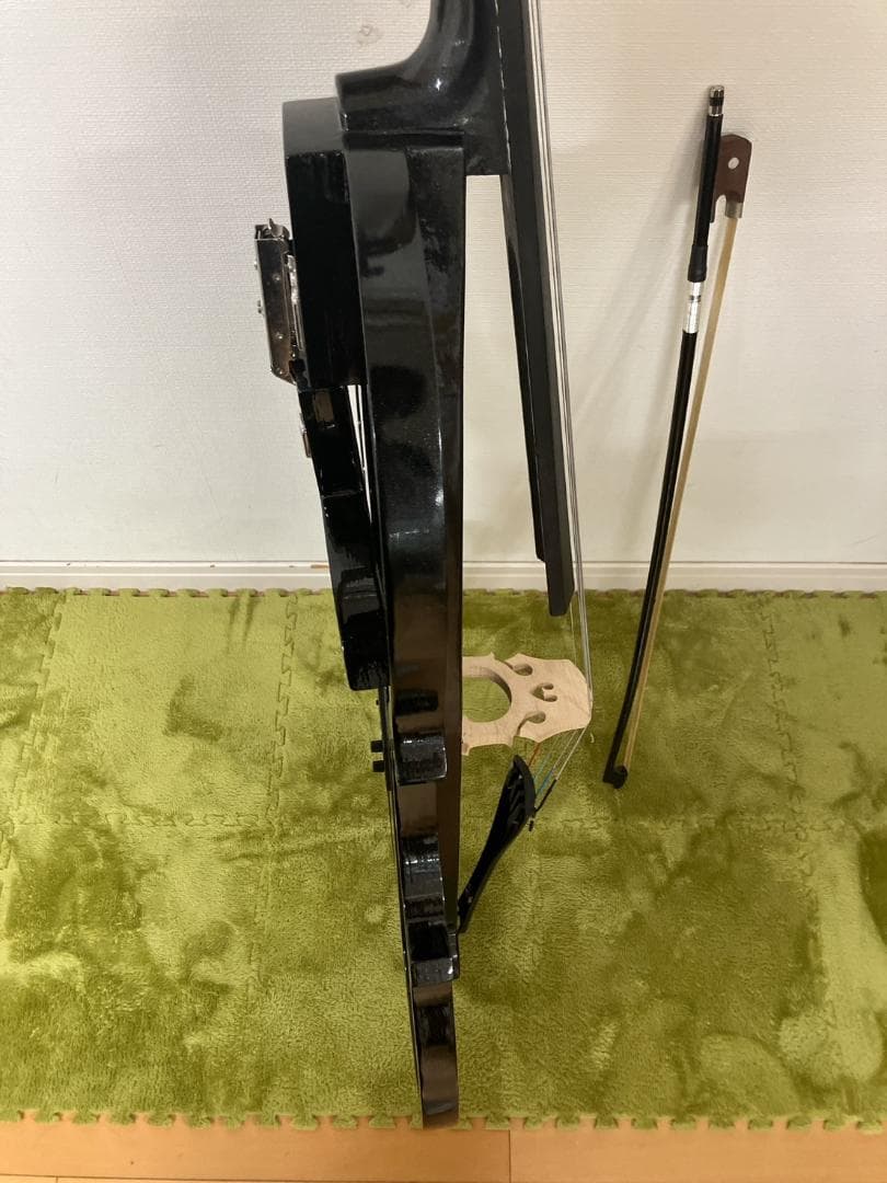 エレクトリックチェロ