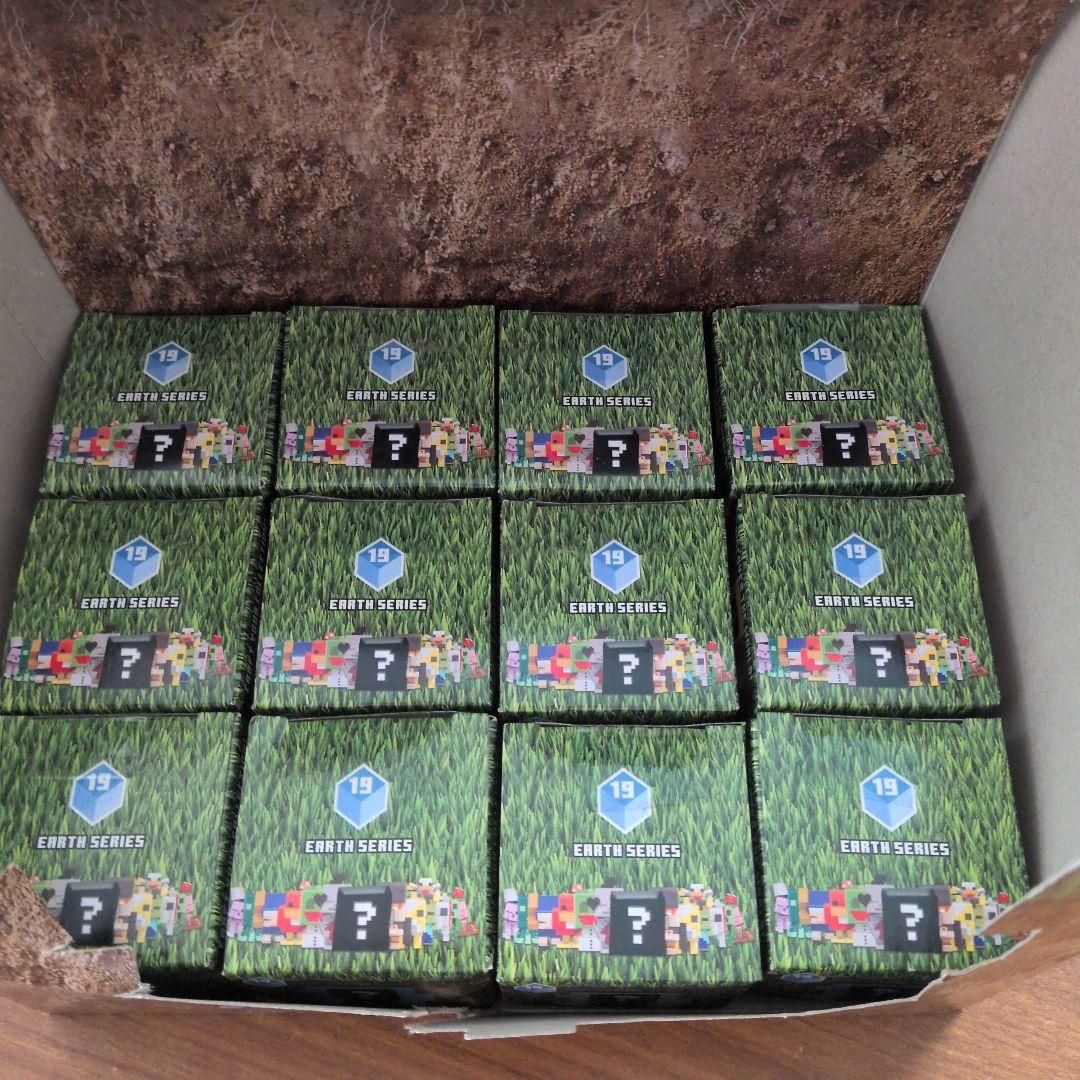 希少！Minecraft EARTH SERIES ミニフィギュア 12個