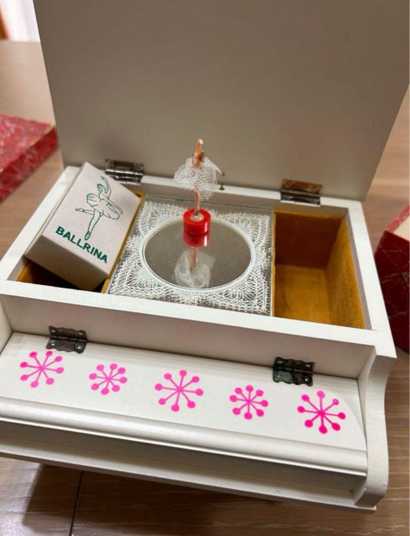 水森亜土 オルゴール 昭和レトロ*人形・箱付き - メルカリ