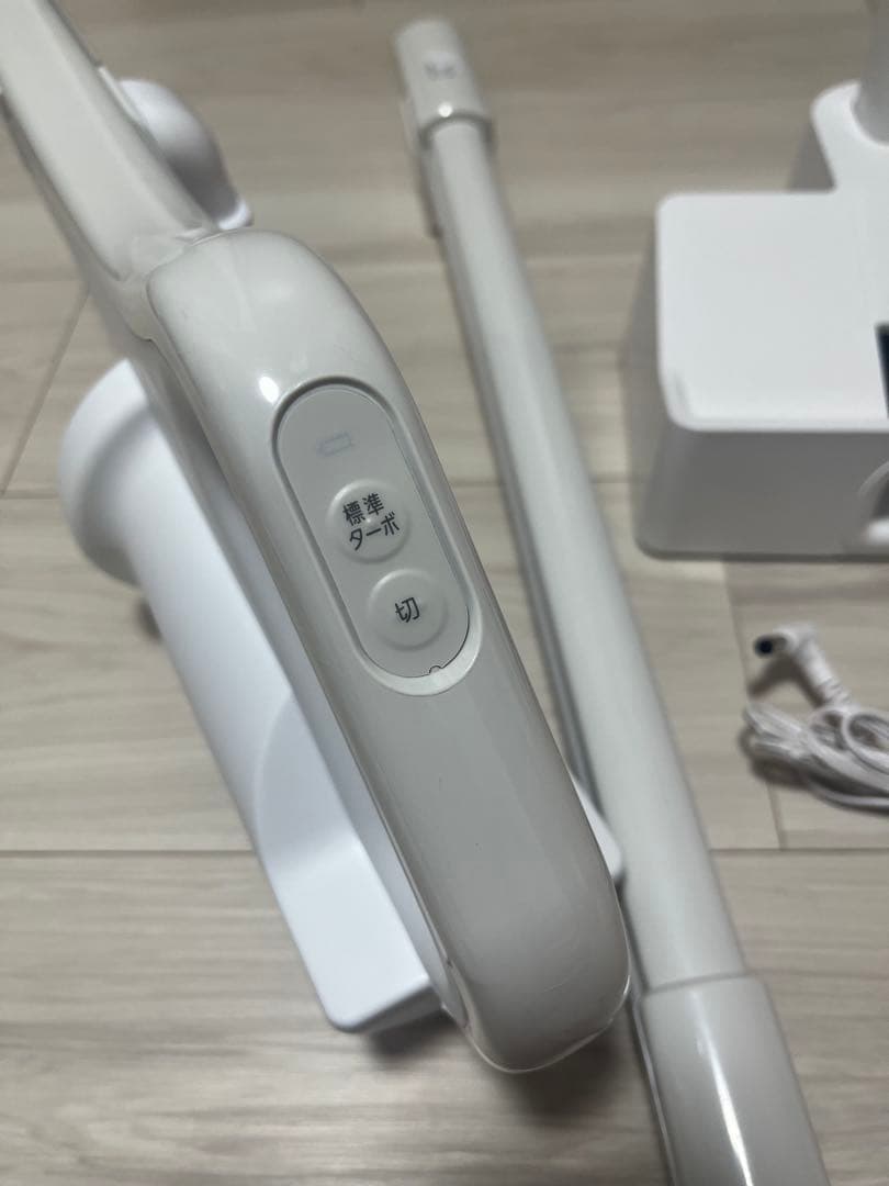 2024年アイリスオーヤマ　掃除機スティッククリーナー SCD-185PM-WH