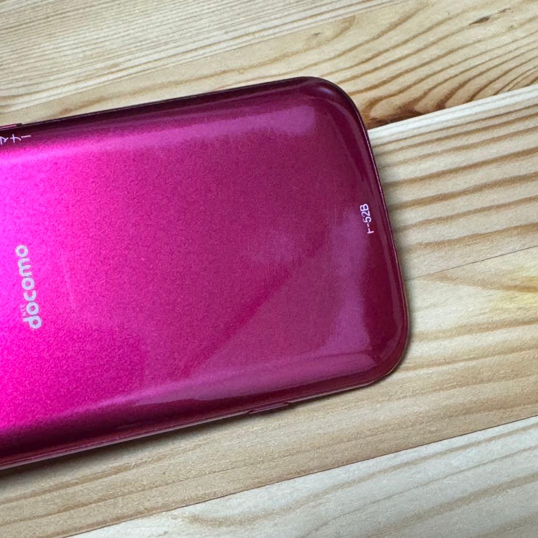 美品】ドコモ らくらくスマートフォン F-52B ピンク a9920 - メルカリ