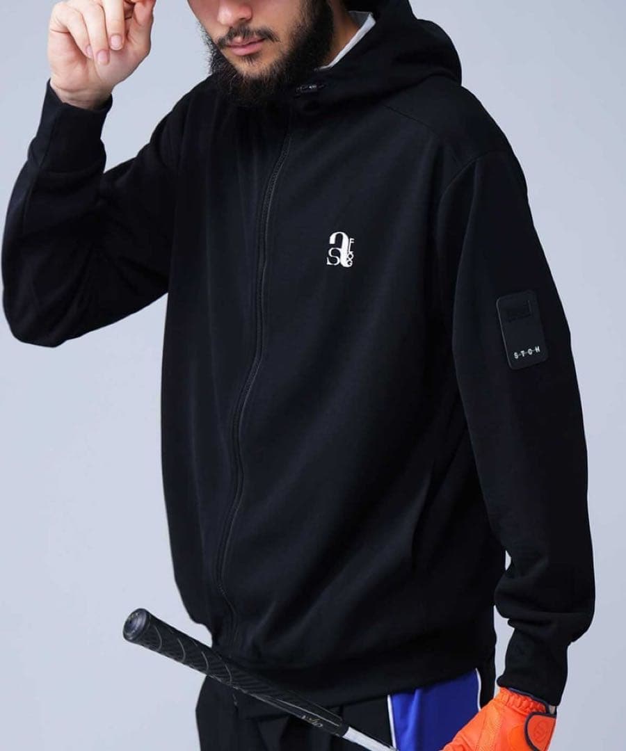 STCH antiqua ゴルフウェア 刺繍ロゴジップフーディー パーカー 黒