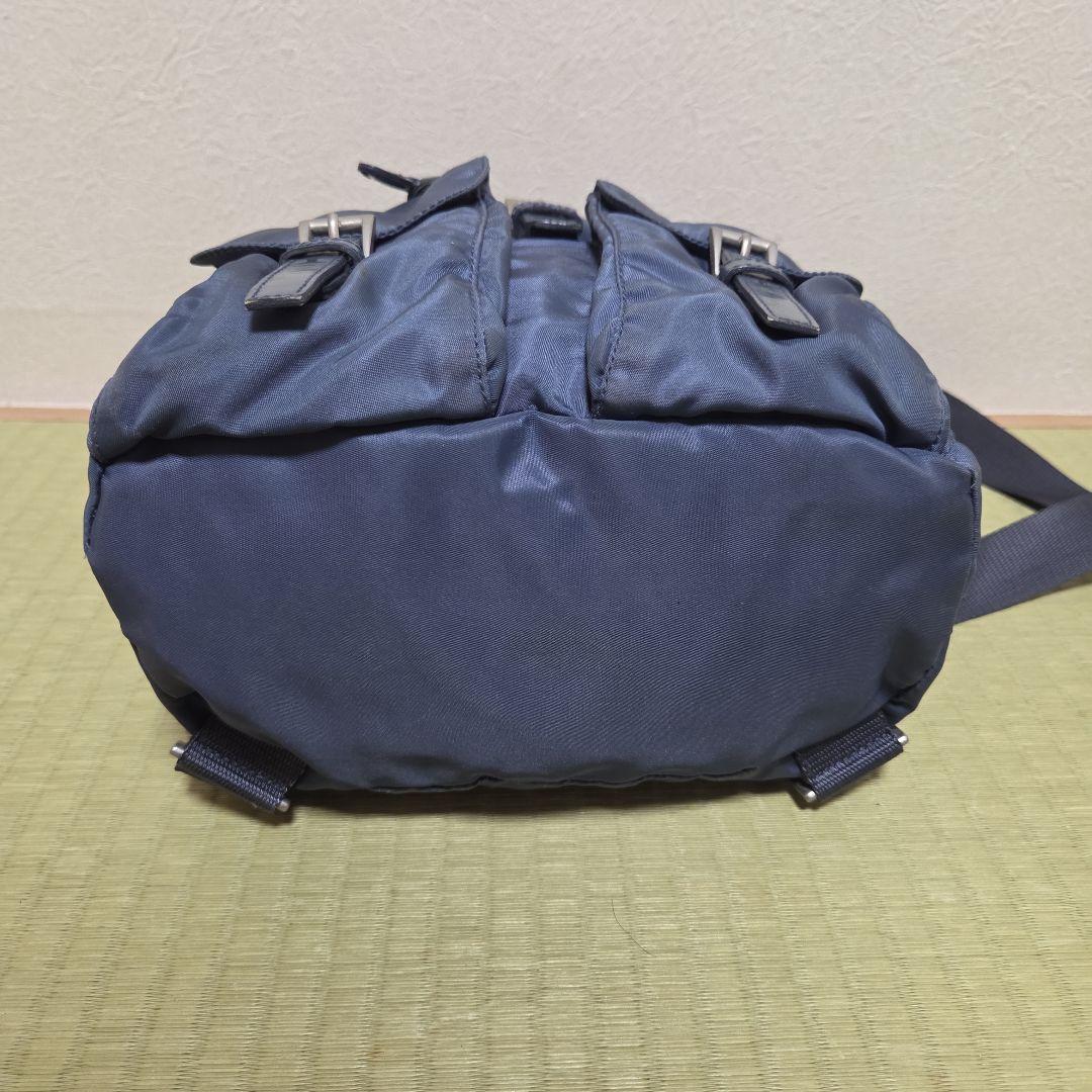 【美品】プラダ PRADA ミニリュック ナイロン レザー 三角ロゴ 紺色