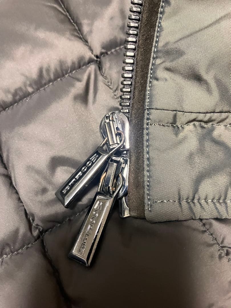 極美品MooRER チェロッティ　48 ダウンジャケット