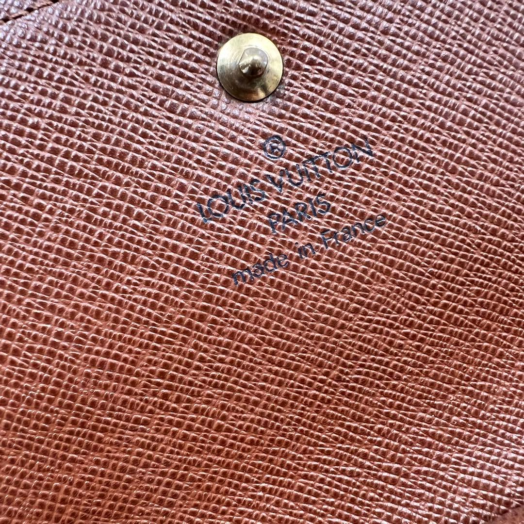 Louis Vuitton ポルトトレゾール インターナショナル 8262