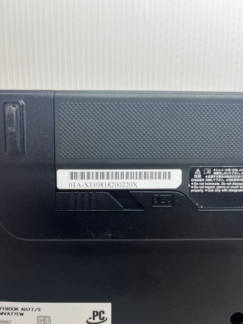 Fujitsu ノートPC LIFE BOOK AH77/E