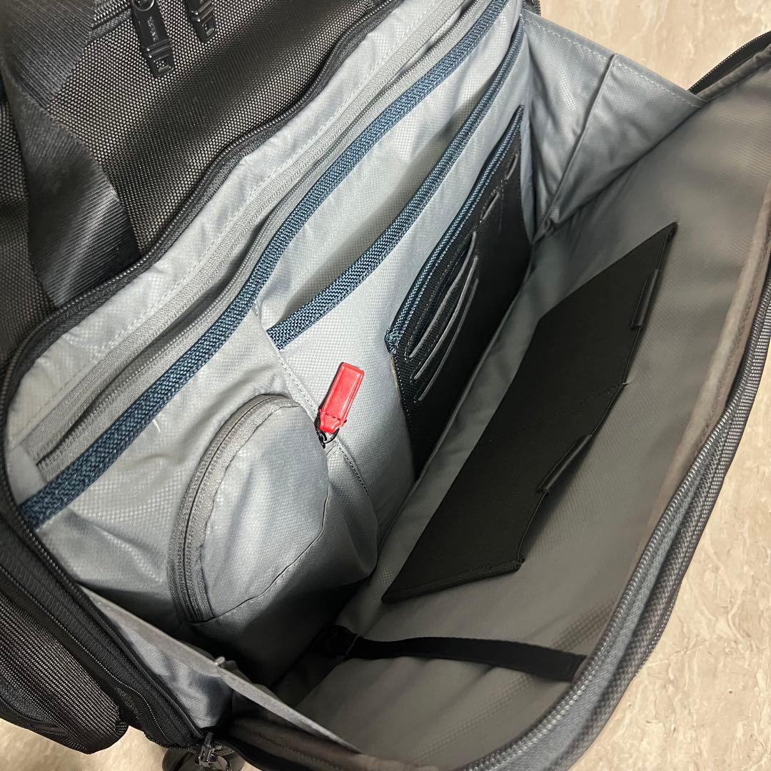 極美品 TUMI ALPHA2 4輪 キャリーケース 22652D2 機内持込可