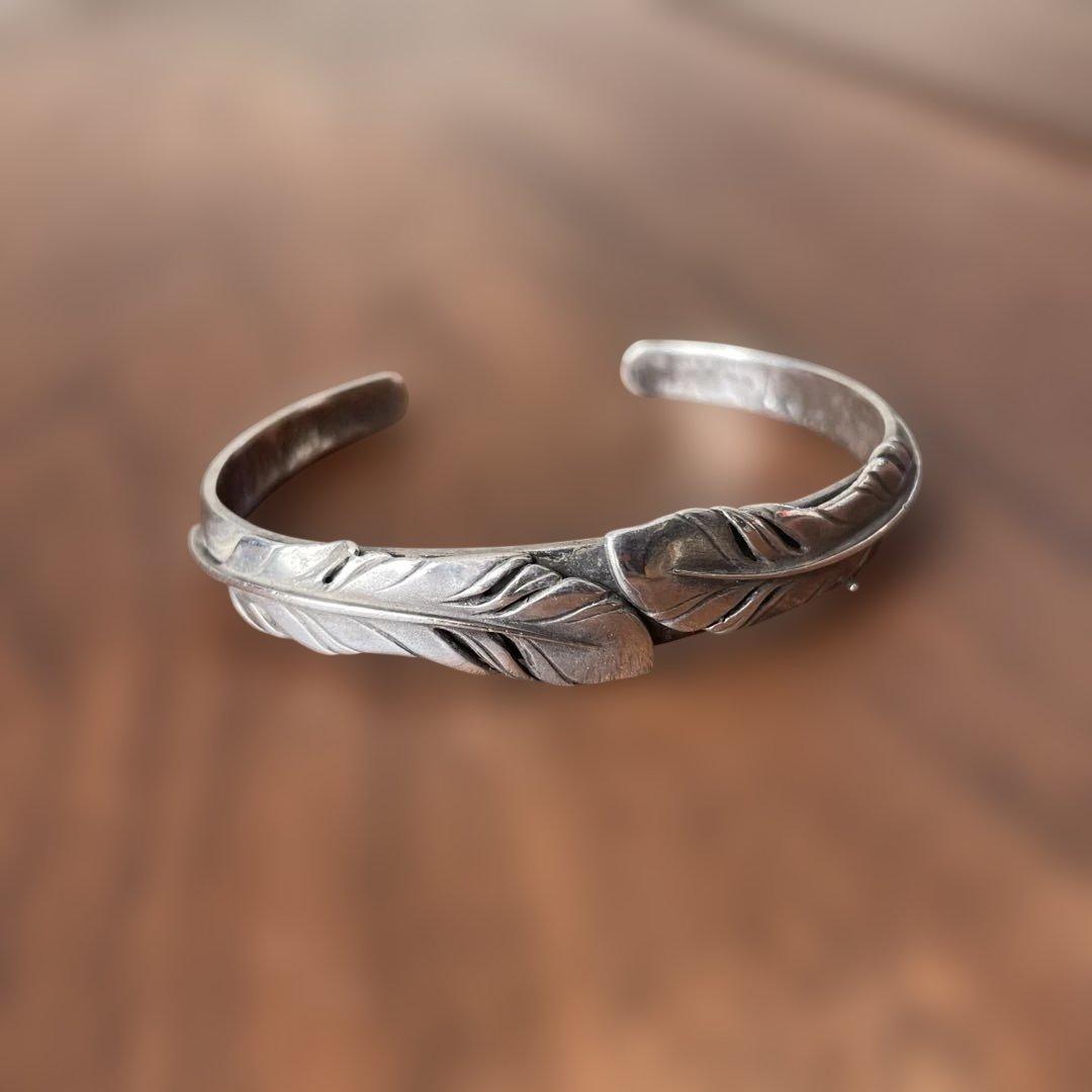 SYMPATHY OF SOUL フェザーバングル