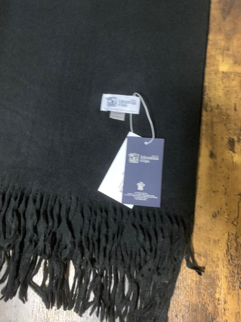 N*e様 美品Johnstons 大判ストールジョンストンズ マフラーブラック