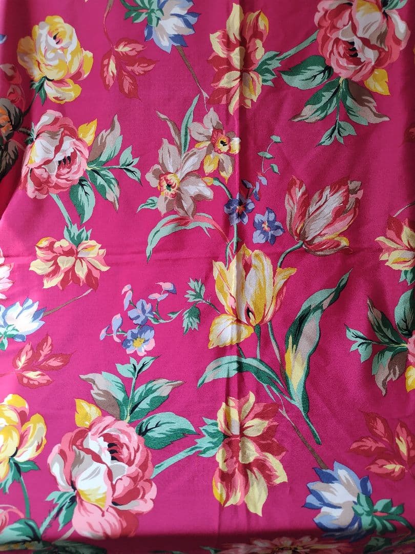 ♢TIFFANY ティファニー 大判 スカーフ 約135×133cm ♢TIFFANY