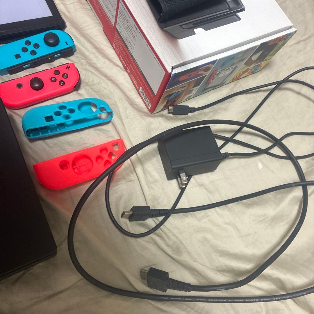 Nintendo Switch 本体 青/赤 Joy-Con　即日発送可