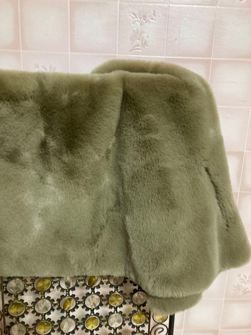 ケープ　タグ付き　JENNE リッチボリュームファーケープ　ポンチョ