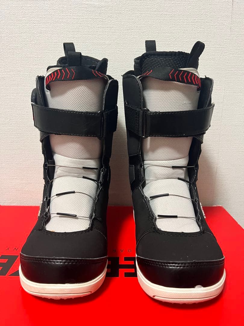 ジュニア用スノーボードブーツ