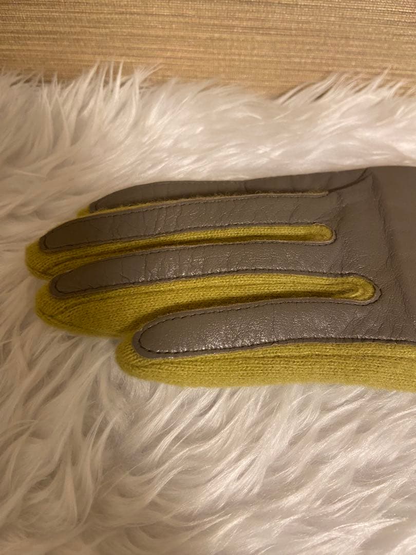 希少レア品.Vivienne Westwood ウールベレー帽.レザー手袋セット