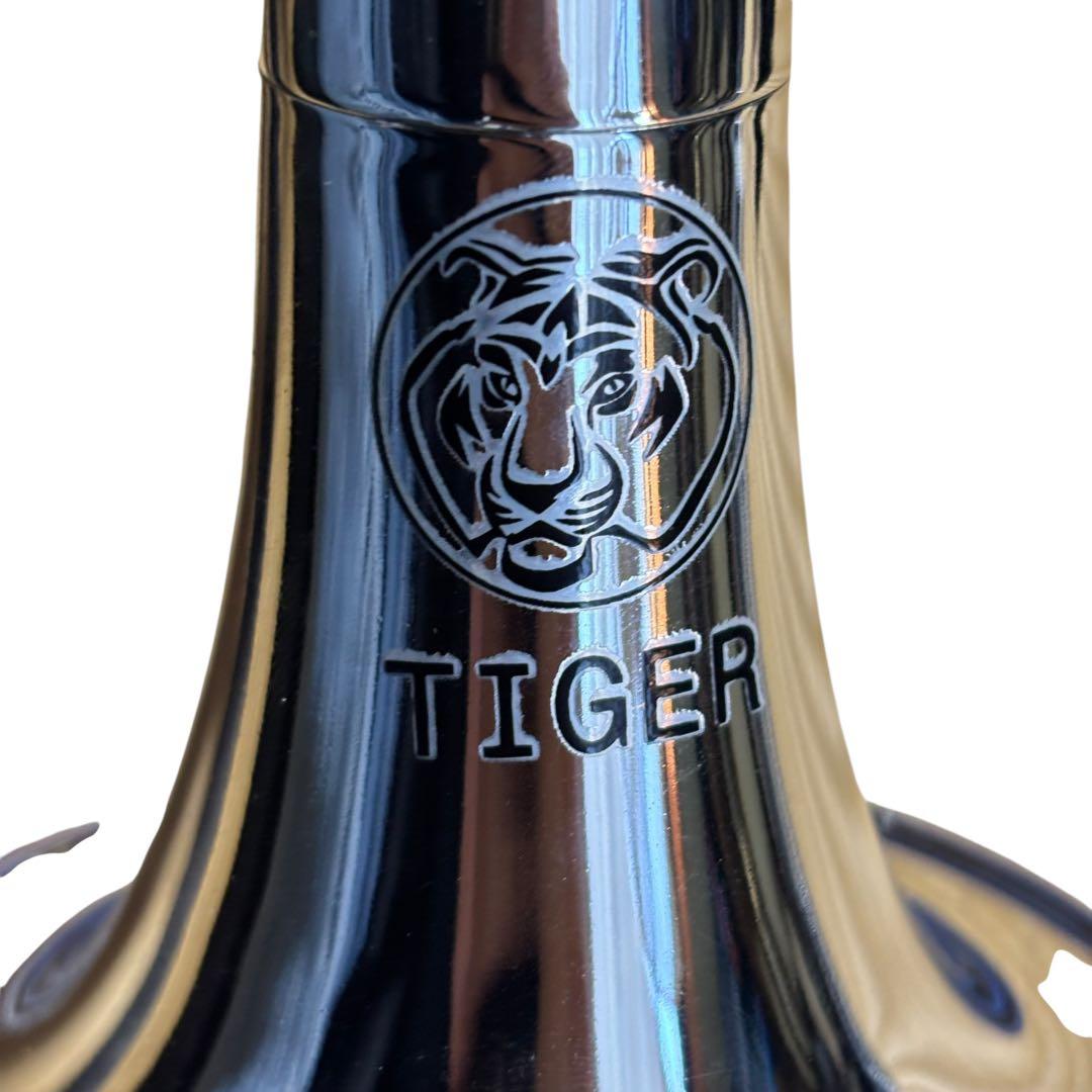 TIGER プラスチック製 トランペット シルバー タイガー
