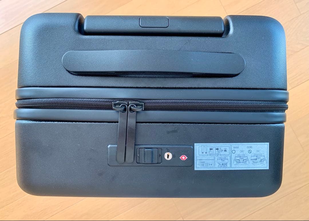 新品未使用　無印良品　フロントオープンキャリーケース（３２Ｌ）　2年間保証付き