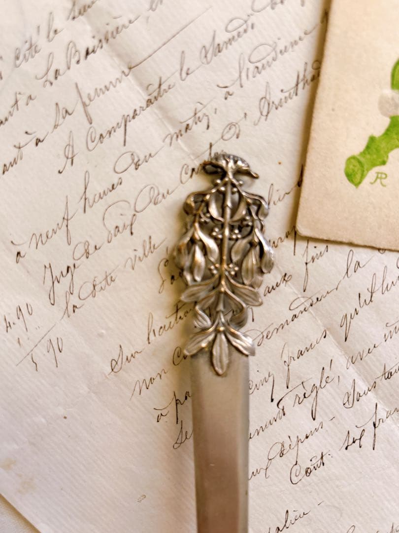 フランスヴィンテージ　ヤドリギ・ペーパーナイフ