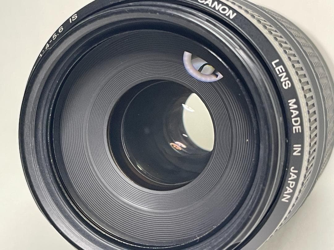 CANON キャノン EF 75-300mm F4-5.6 IS USM