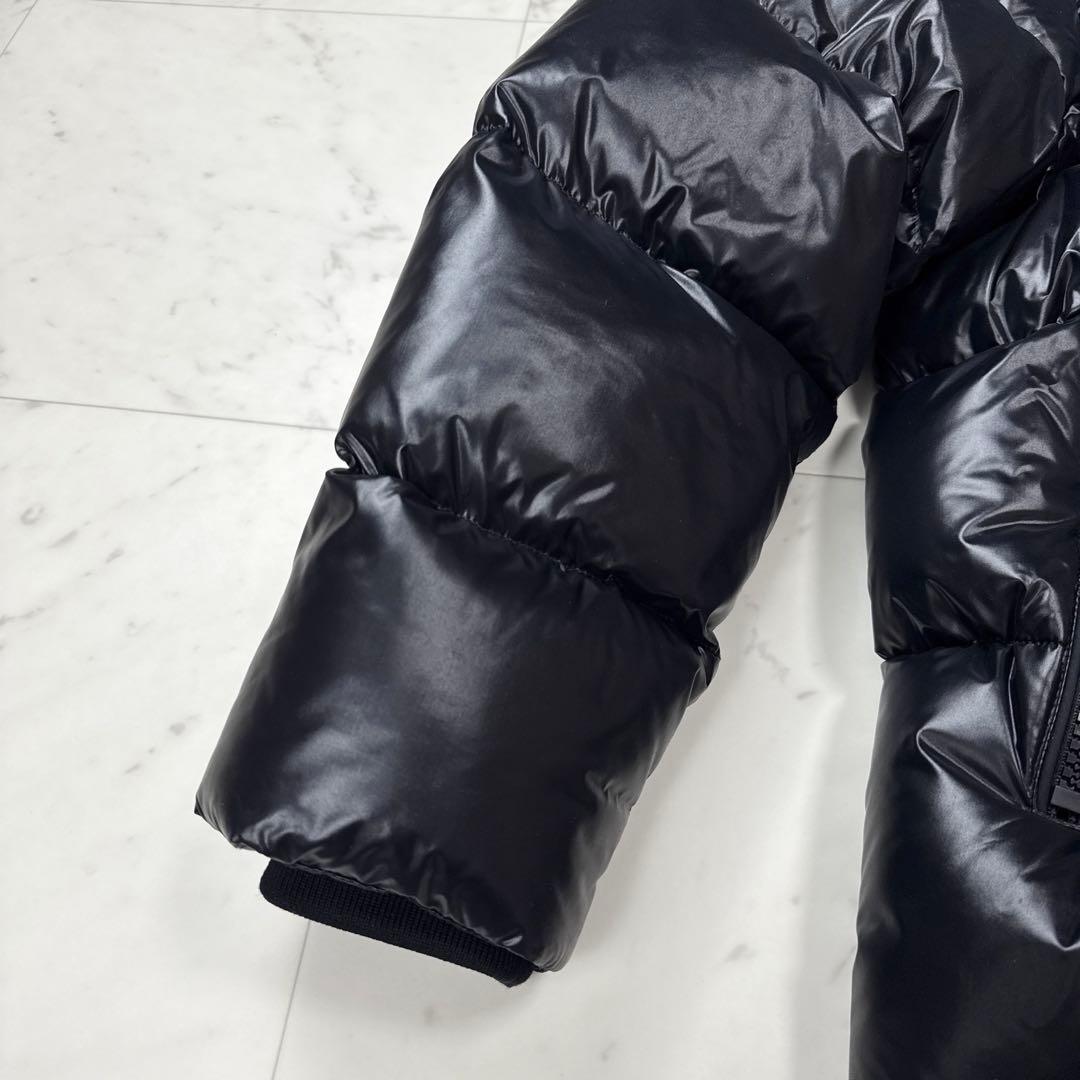 美品 バーバリー 現行 ダウンジャケット ホースフェリー ブラック Lサイズ