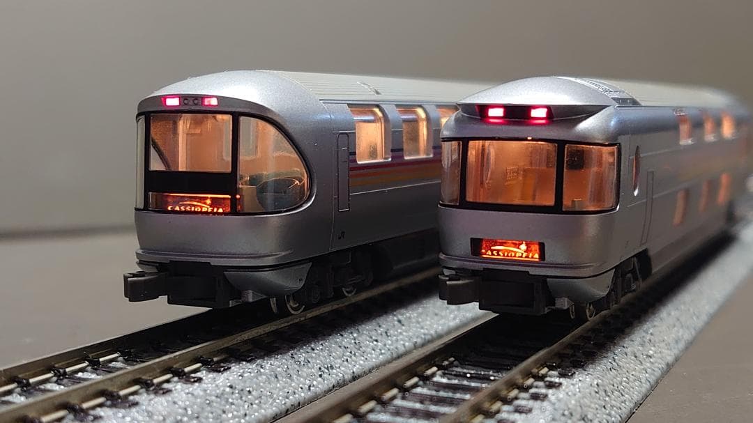 E26系カシオペア フル編成12両(全車室内灯付き)+DD51 2両+EF510