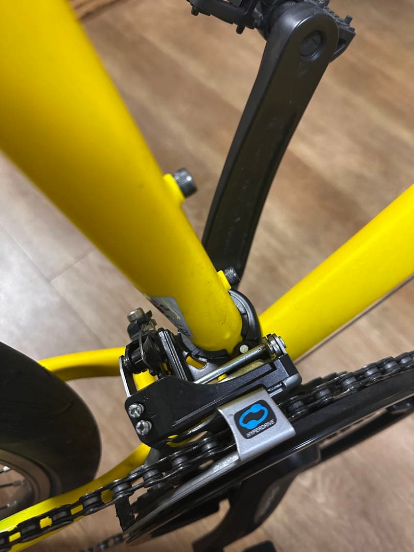 MARLIN クロスバイク レッド/イエロー/グリーン