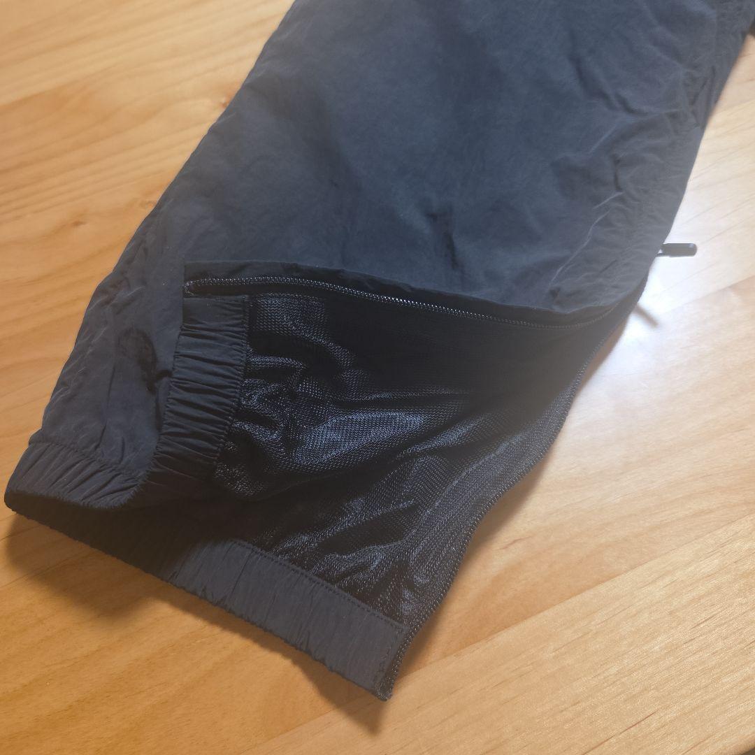 new balance black out ウインドジャケット上下セットアップ