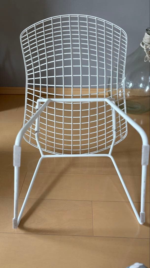 ハリーベルトイヤ　ワイヤーチェア　リプロダクト　白