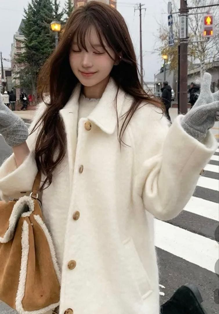 【新品】The Barnnet シャギーコート　ブランドロゴ入りハンガー付き