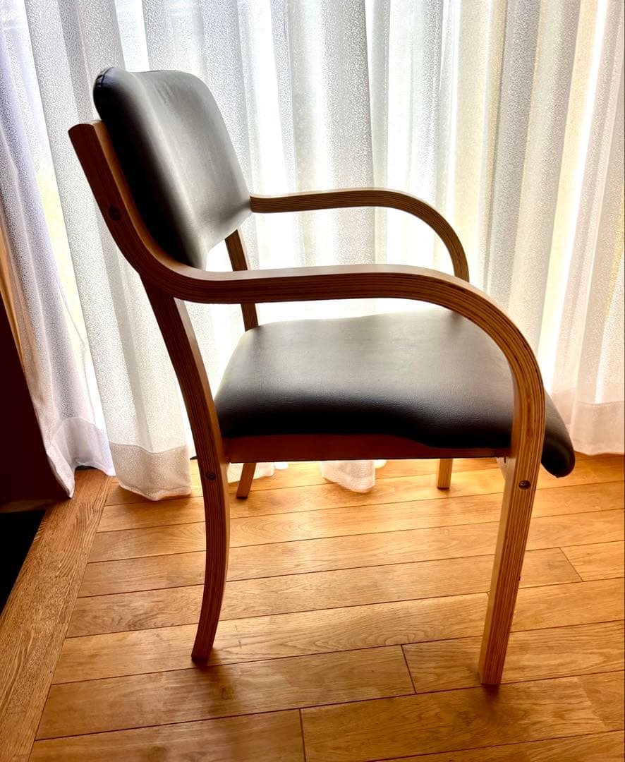 値下げ】アーム付きチェア 介護福祉士推奨