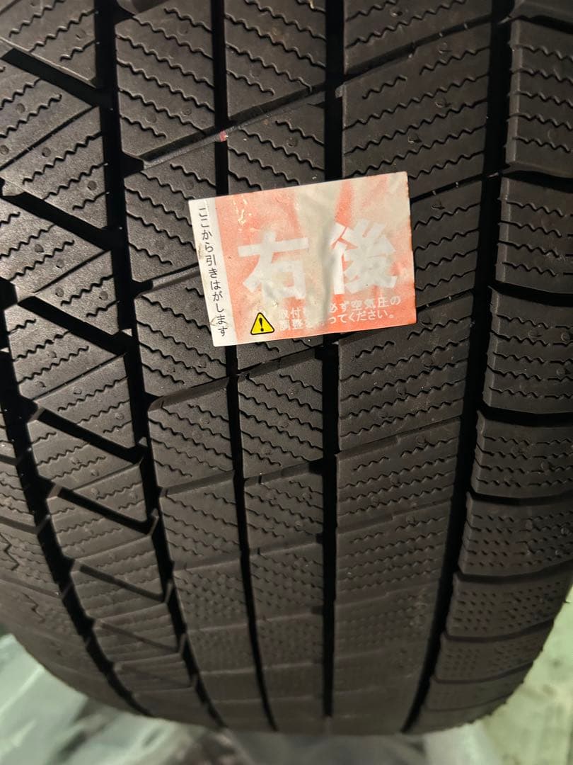 Lexus Blizzak VRX3 21インチ冬用タイヤセット