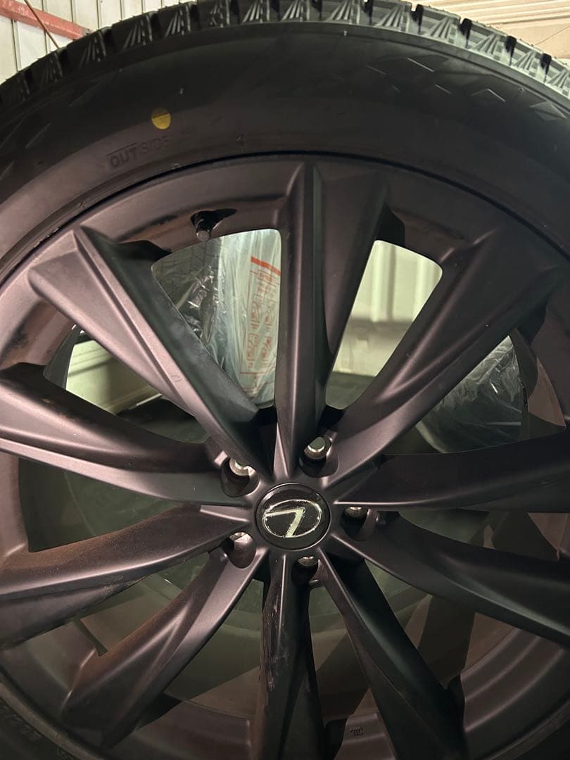 Lexus Blizzak VRX3 21インチ冬用タイヤセット