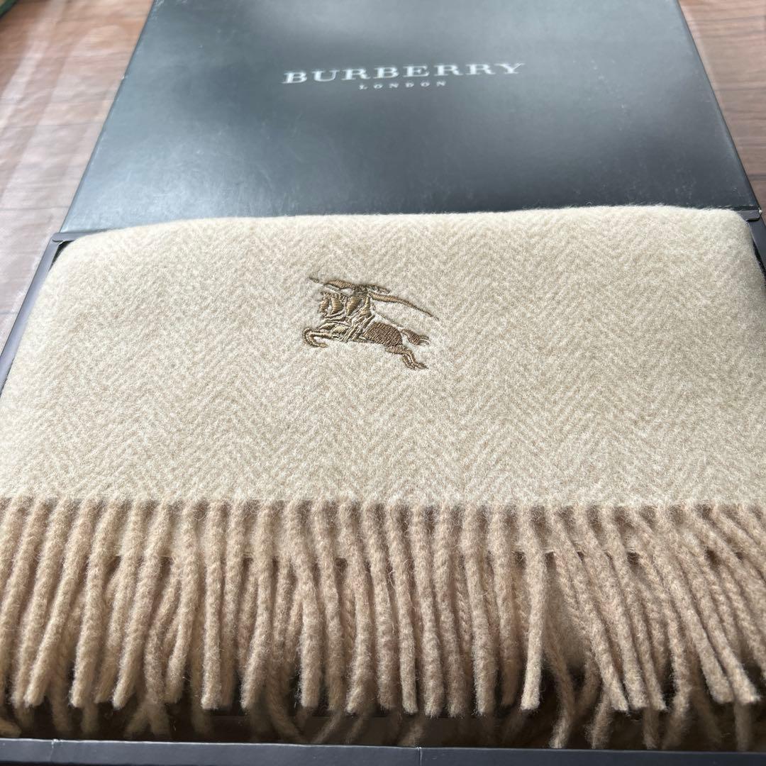 BURBERRY ウールひざかけ65cm x 120cm