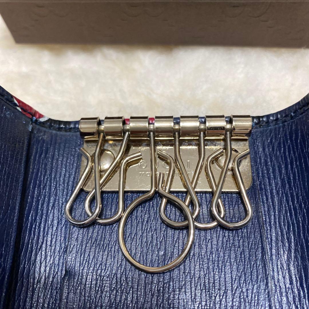 グッチ　GUCCI　６連キーケース　ハートビートプリント　レザー