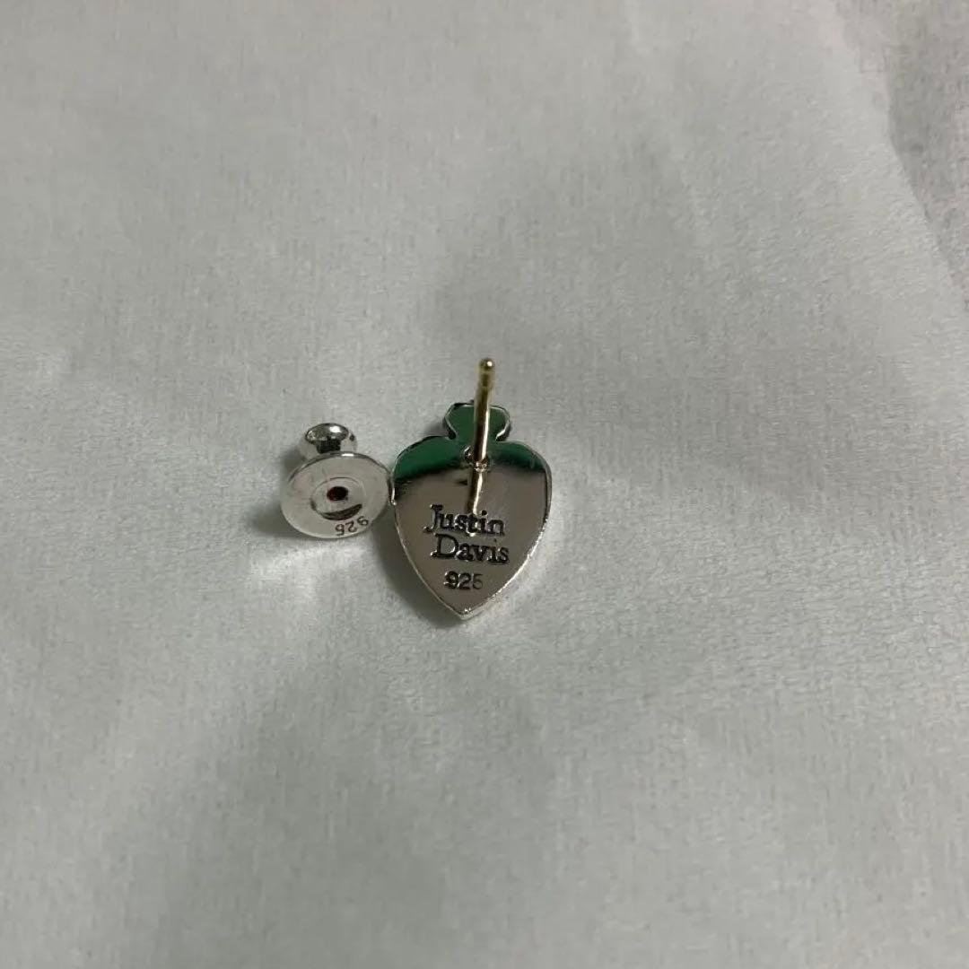 美品　ジャスティンデイビス ピアス シルバー925 王冠　盾