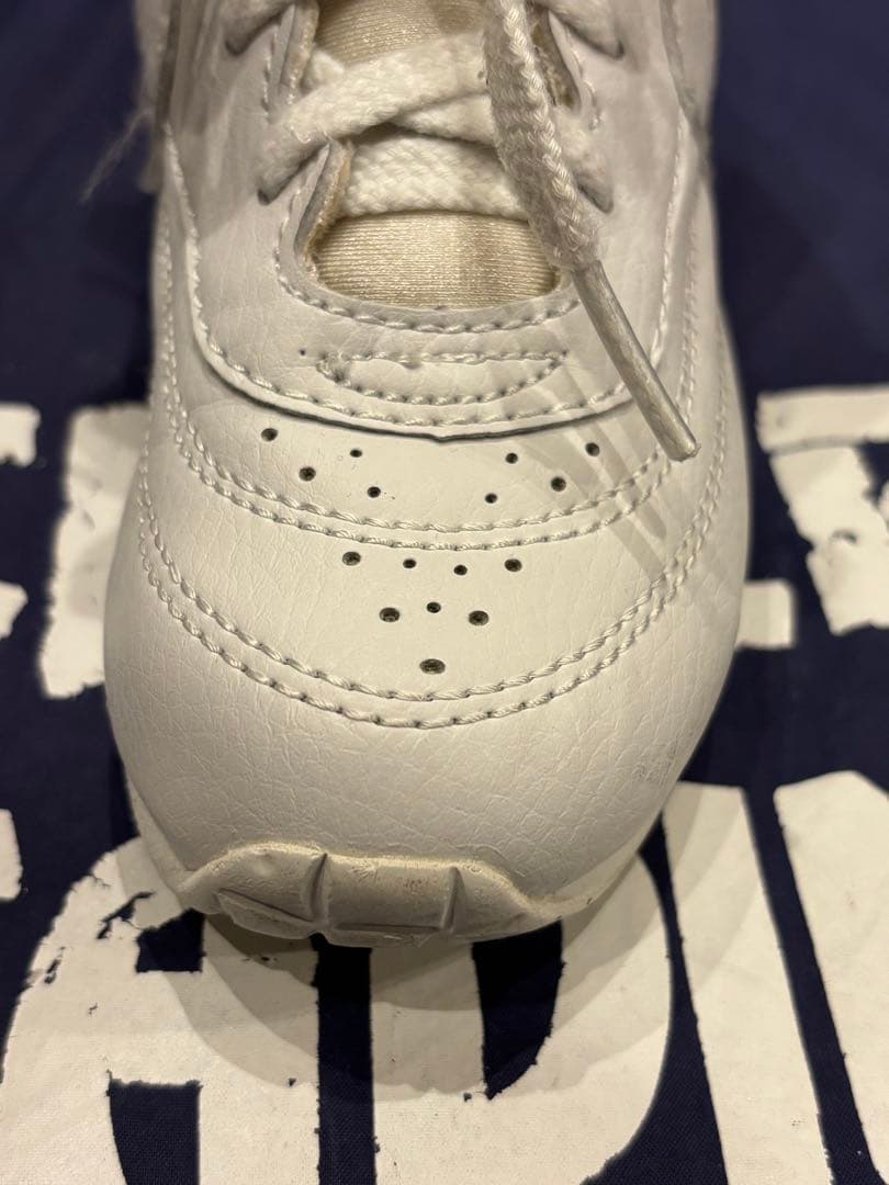 チアリーディングシューズ　varsity 19.0cm