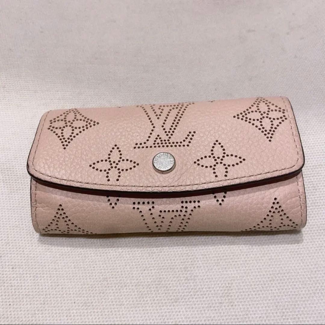 4*8様 Louis Vuitton ピンク モノグラム キーケース ルイヴィトン4連キーケース 日本限定モデル 14125 ピンク レディース