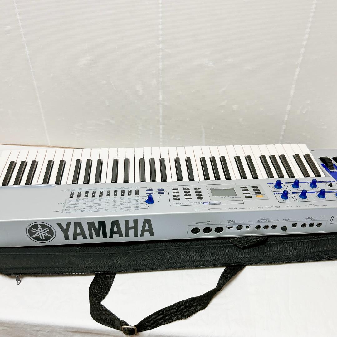 美品 YAMAHA ヤマハ CS2X シンセサイザー MIDI DTM