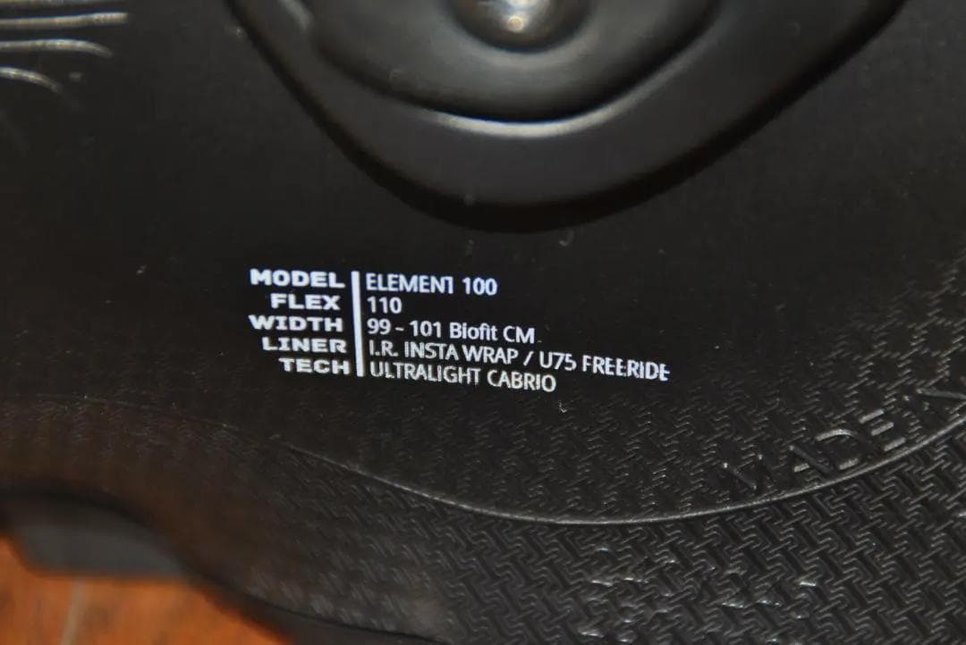 美品　スキーブーツ　ROXA element 100（ロクサ　エレメント100）