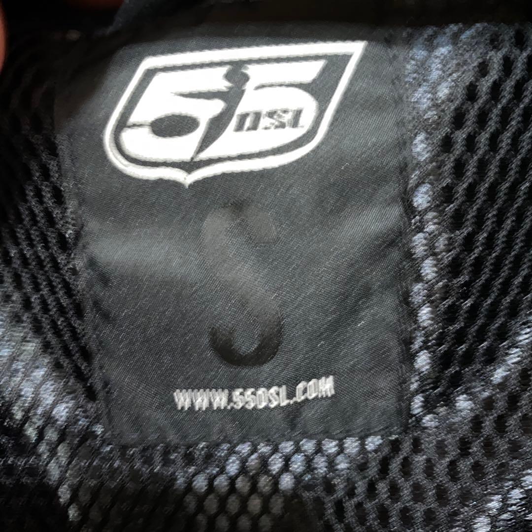 55DSL ディーゼル　スノーボードウェア　スキーウェア　ジャケット　防寒着　服