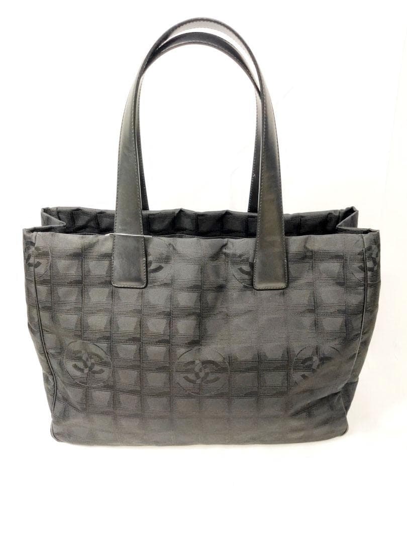え*い様 シャネル　CHANEL　ニュートラベルライン　トートMM　トートバッグ