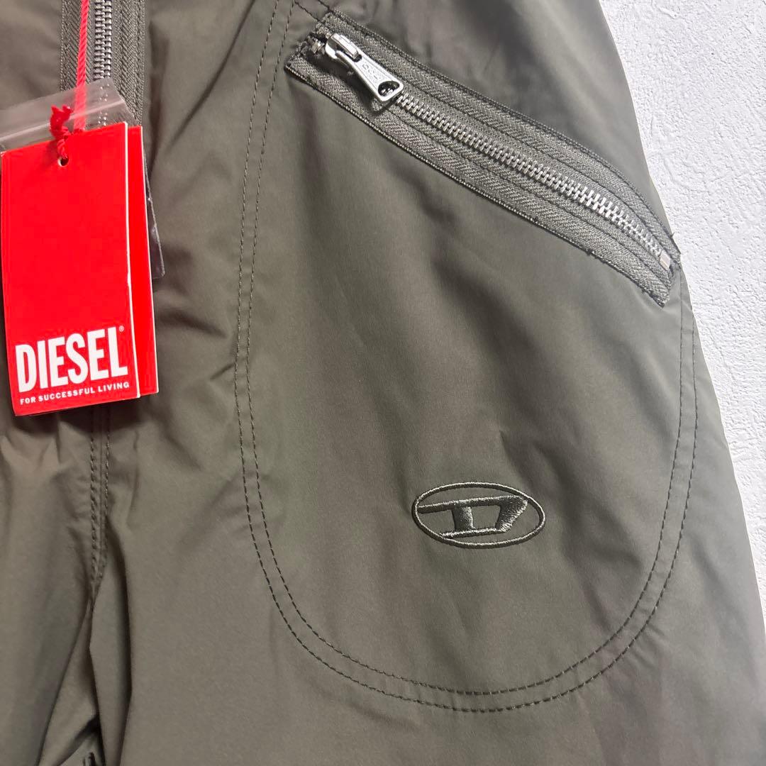 本日お値下げ終了します！！DIESEL レディースミリタリーカーゴパンツ