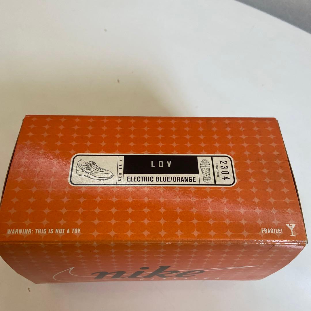 NIKE CLASSICS LDV のフィギュアです