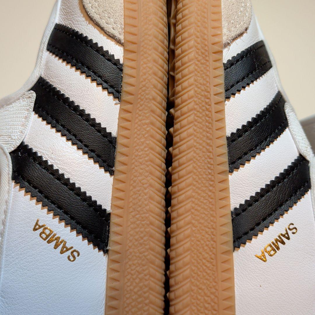 adidas サンバジェーン サイズ24.5ホワイト/ブラック