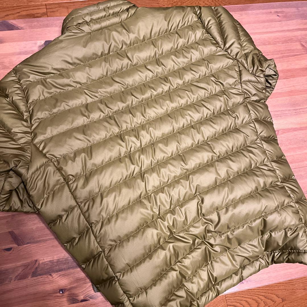 スパイク patagonia ダウンジャケット ライトカーキ グリーン系