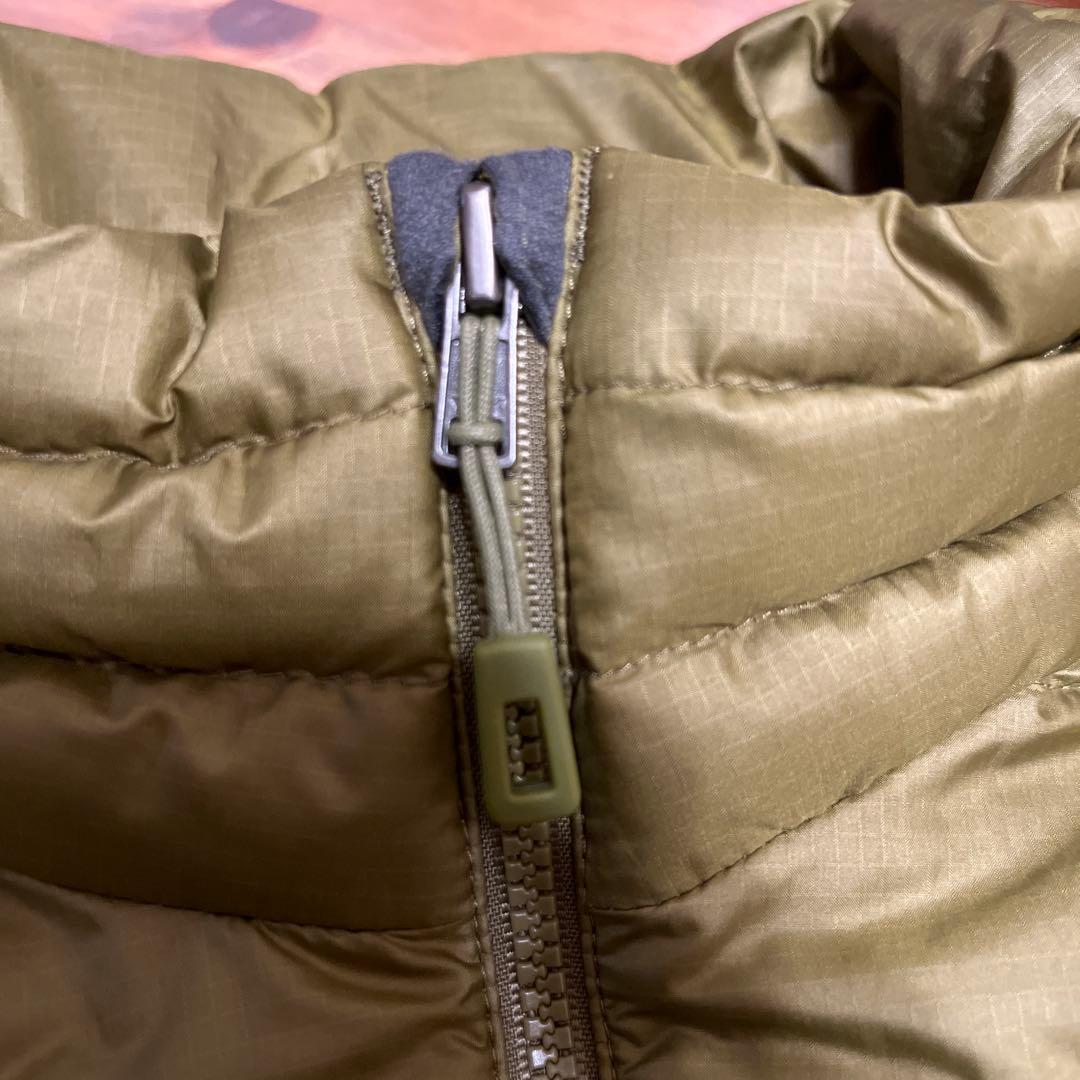 スパイク patagonia ダウンジャケット ライトカーキ グリーン系
